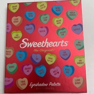 Sweethearts Eyeshadow Palette